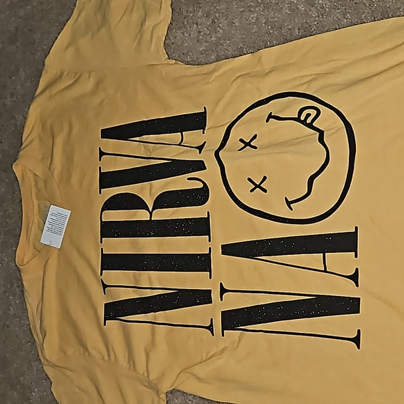 Nirvana Women's Size M Short Sleeve Yellow Tee Shirt NWT - Picture 3 of 6
